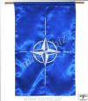 Zástava Nato - orientácia zvislo