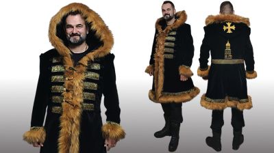 Pánsky kabát s výšivkami zvonárskeho cechu