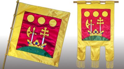 Saténová koruhva a štandarda farnosti - obec Dlhá nad Oravou